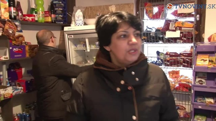 František a Terézia vo svojom obchode v Zborove.