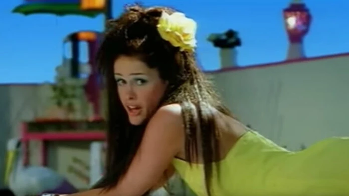 Lene Nystrøm vo videoklipe Barbie Girl