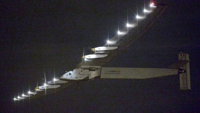 Švajčiarske solárne lietadlo Solar Impulse 2 