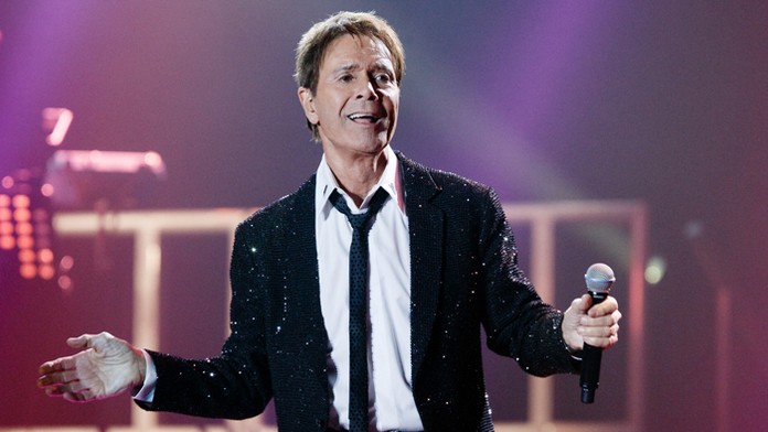 Na archívnej snímke britský spevák Cliff Richard.