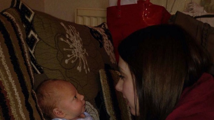 Mamička trpela laktačnou psychózou. Prehovorila o tom, ako chcela utopiť svoje dieťatko