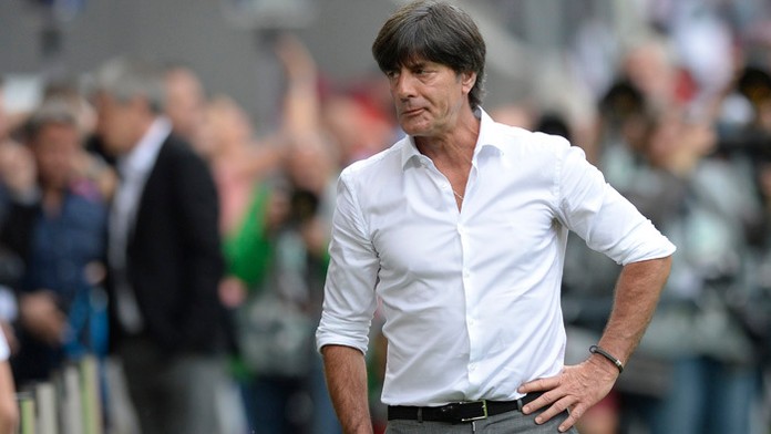 Tréner nemeckej reprezentácie Joachim Löw počas prípravného zápasu so Slovenskom.