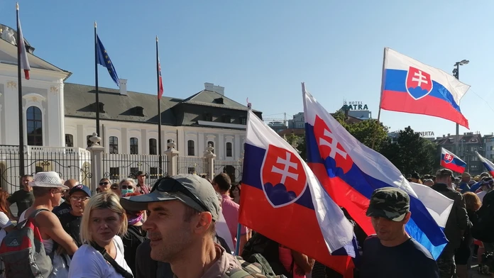 Protest pred Prezidentským palácom v Bratislave (štvrtok)