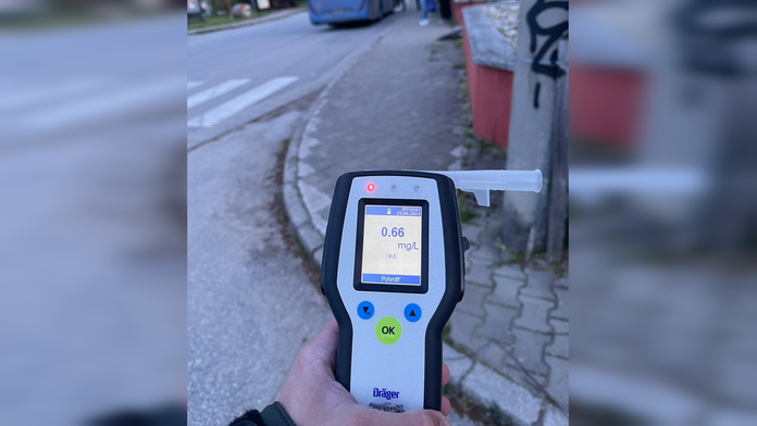 Vodič autobusu z Nového Mesta nad Váhom nafúkal.