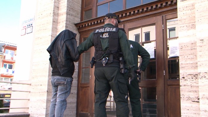 Už je v rukách polície.