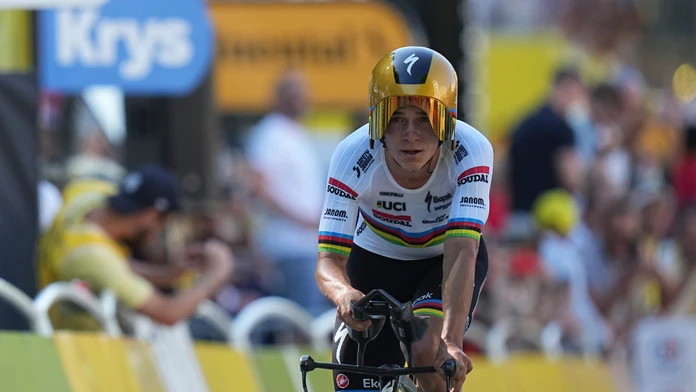 Jeden z favoritov Tour de France odstúpil v náročnej horskej etape. V celkovom poradí bol priebežne tretí