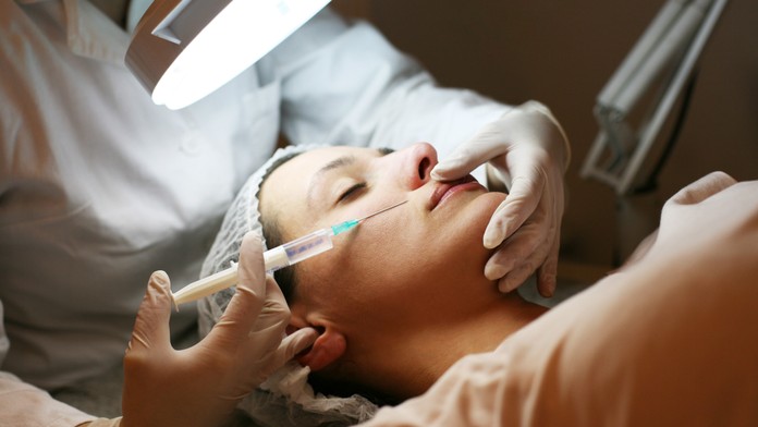 Rakúšanka (†28) absolvovala u slovenskej kozmetičky jednoduchý zákrok. Po pár dňoch zomrela