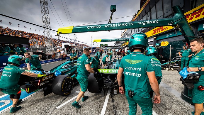 Aston Martin neuspel s protestom, ktorý podal po kvalifikácii na VC Číny. FIA vysvetlila svoje rozhodnutie