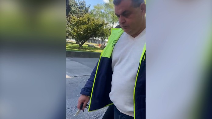 Ministerka spravodlivosti chce vidieť späť vo väzbe muža, ktorý mal sexuálne zneužiť desiatky mladých dievčat