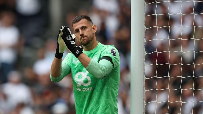 Dúbravka schytal päťgólový náklad od hviezd Manchestru City. Liverpool, United aj Chelsea prehrali