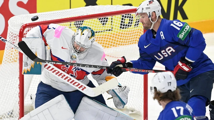 Američania si pripísali tretiu výhru, Briti im dokázali odolávať do polovice duelu