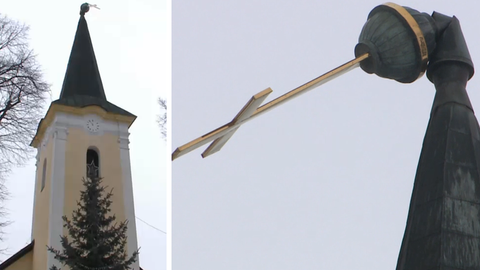 Zlomený kríž na kostole 