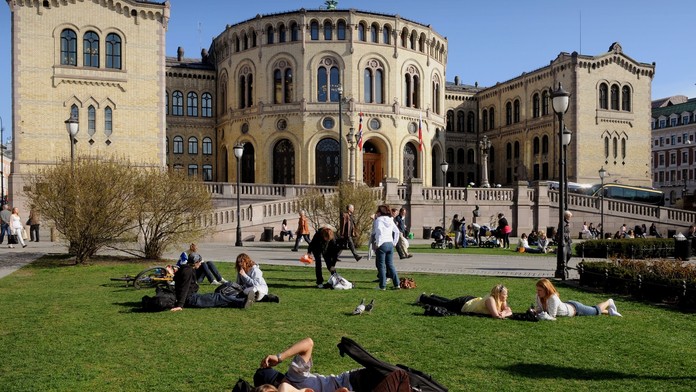 Budova nórskeho parlamentu v Osle.
