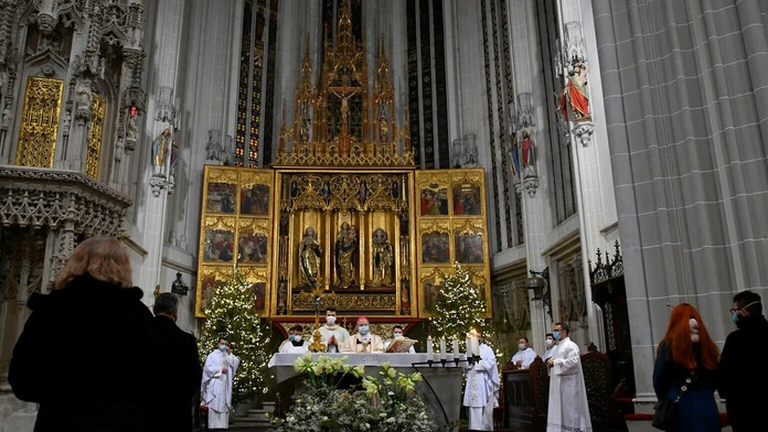 Polnočná omša v Dóme sv. Alžbety v Košiciach.