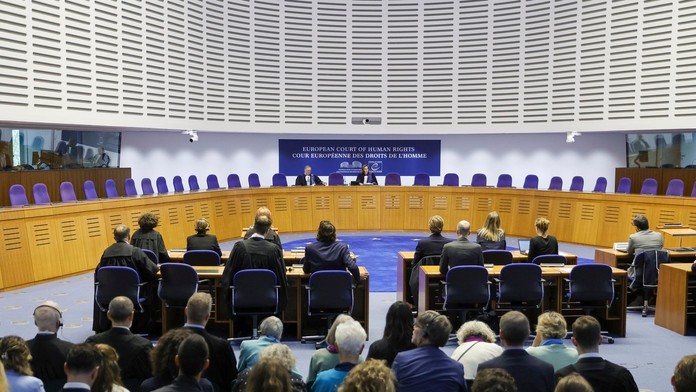 Slovenská republika uzavrela zmier s obeťami policajnej akcie vo Vrbnici z roku 2015