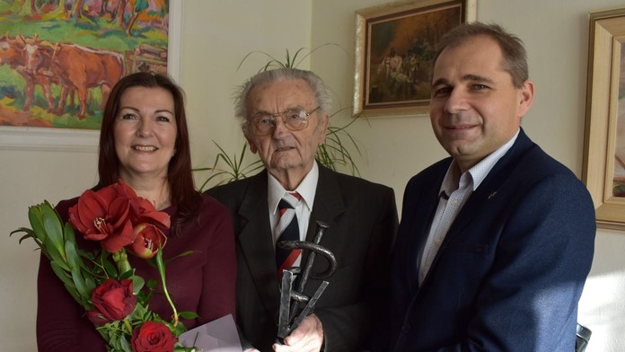 Len nedávno nám opísal, ako bojovali pred 50 rokmi so slintačkou. Zomrel profesor Ján Pleva (†96)