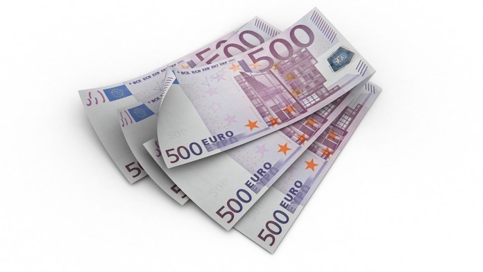 Rakúsko finančne pomôže aj Slovákom, ktorí tam žijú. Rodina s dvomi deťmi dostane až 1500 eur