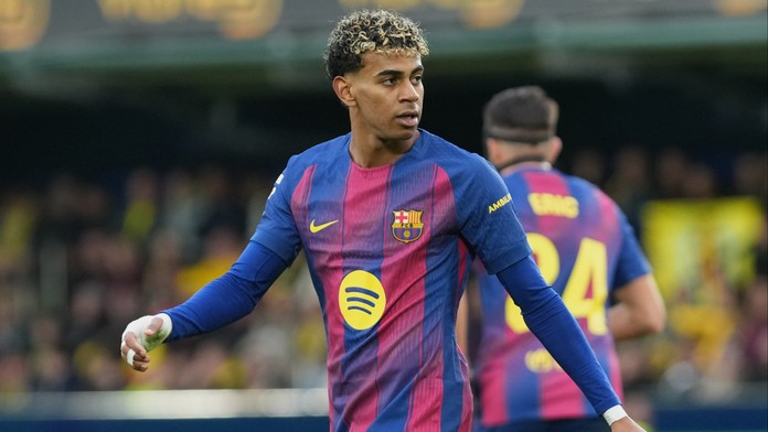 LaLiga: Barcelona využila početnú prevahu a potvrdila post lídra. Z výhry sa tešil aj Hancko