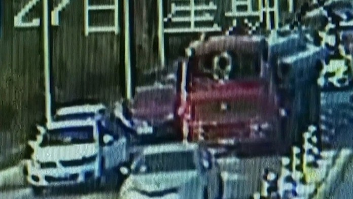 Bizarná smrť kamionistu.