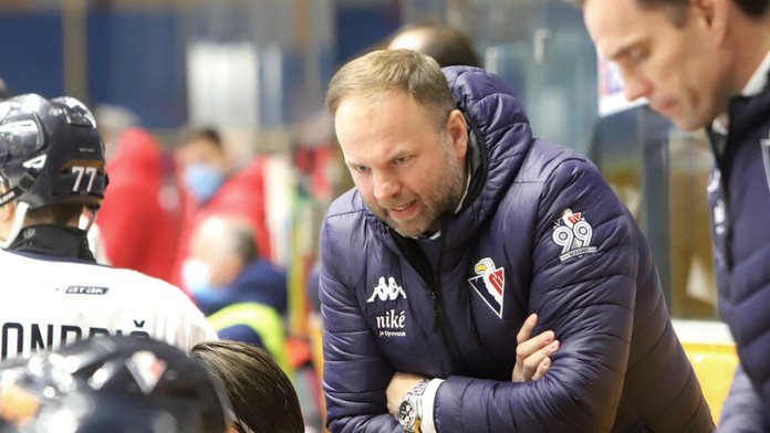 Slovan pristúpil k ráznemu kroku. Na lavičke skončil tréner Döme