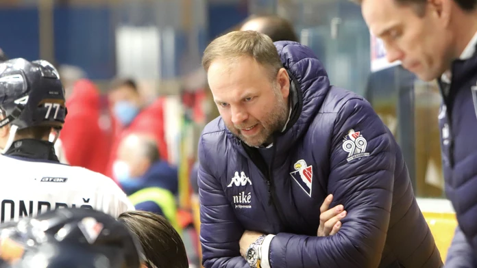 Slovan pristúpil k ráznemu kroku. Na lavičke skončil tréner Döme