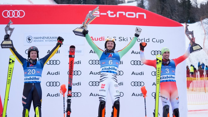 Prestížny slalom majú za sebou aj muži. Víťaznému Strasserovi sa splnil sen