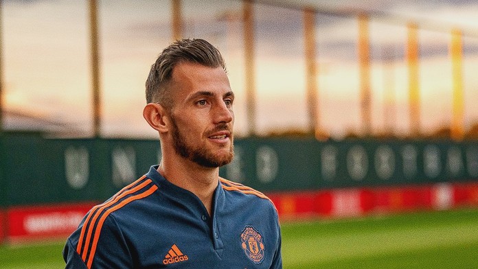 Dúbravka odchádza z Manchestru United, Newcastle ho povolal späť