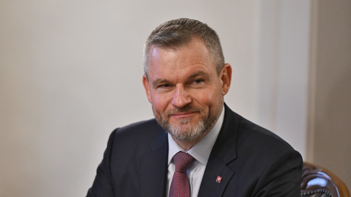 Komunikácia medzi mnou a premiérom funguje úplne normálne, tvrdí prezident Pellegrini