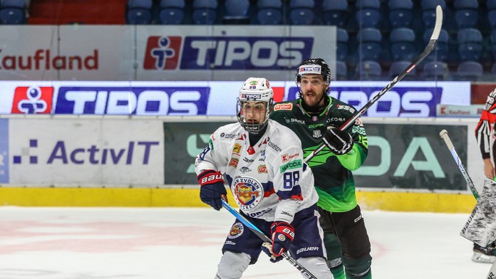 Jeho vzorom je starší brat. Talentovaný Slovák komunikuje s klubmi NHL a udivuje výkonmi v extralige (rozhovor)