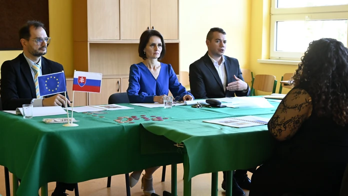 Zmena na poslednú chvíľu. Akademický týždeň je opäť 5-dňový, rezort opravil chybu
