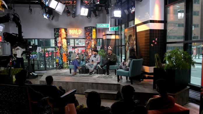 Marika s Julkou sa nestačia čudovať.