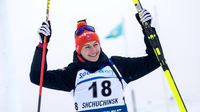 Vzhliadal k Nasti Kuzminovej, túži byť informatikom. Biatlonový supertalent dosiahol to, čo ešte žiadny Slovák