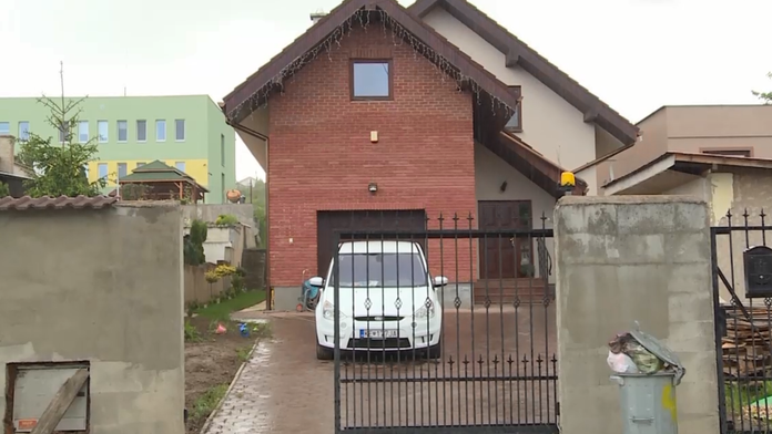 Dom ponúkol do súťaže. 