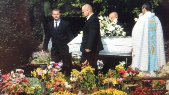 Pohreb zavraždenej Elišky (†9)