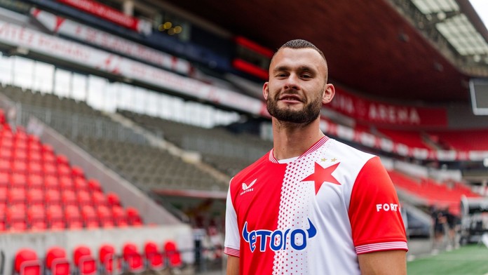 Transfer za obrovské peniaze. Agent odpisovaného Slováka prehovoril o prestupe do Slavie aj nezáujme reprezentácie (rozhovor)