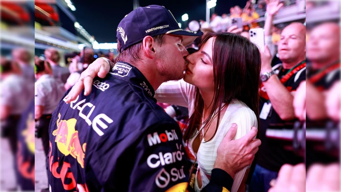 FOTO: Verstappen sa podelil o radostnú správu. Šampión F1 sa stane otcom