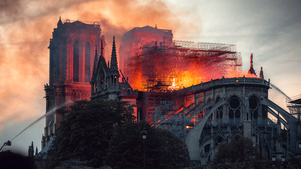 Rekonštrukčné práce katedrály Notre-Dame po požiari z apríla 2019