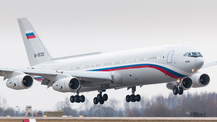 Panika v Kremli? Do vzduchu naraz vzlietlo 15 lietadiel pre papalášov, Rusko sa môže pripravovať na najhoršie