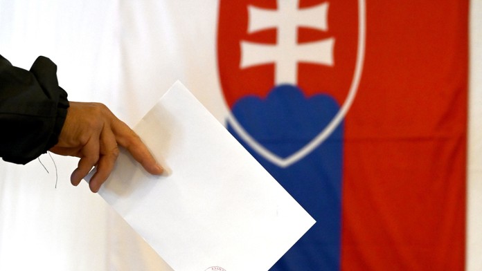 Zo zahraničia doposiaľ neodvolili takmer dve tretiny zaregistrovaných voličov. Čas sa im kráti