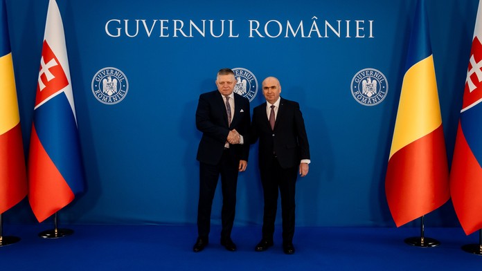 Premiér SR Robert Fico a rumunský premiér Ilie Bolojan