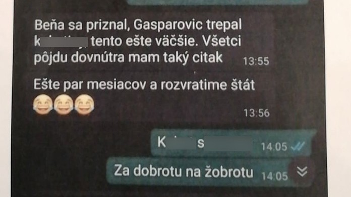 Komunikácia medzi policajtmi.