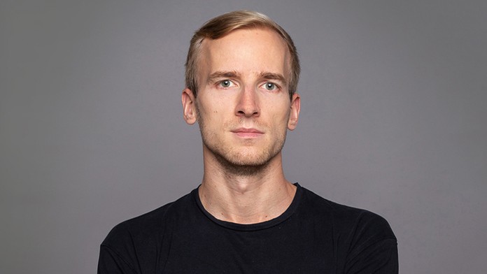 Na archívnej snímke z 23. novembra 1960 Willie O'Ree z Bostonu, prvý hráč tmavej pleti v NHL.