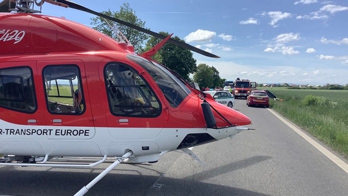 Čelná zrážka áut pri Hornej Štubni si vyžiadala šesť zranených.