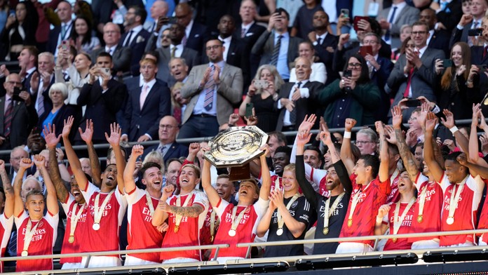 Arsenal získal anglický Superpohár po jedenástkovom rozstrele. Vyrovnanie prišlo v závere po vlastnom góle