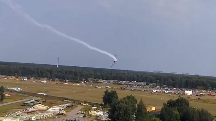 Smrteľná nehoda na leteckej šou.