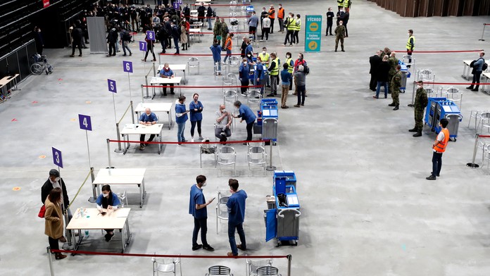 Veľkokapacitné očkovacie centrum v Prahe