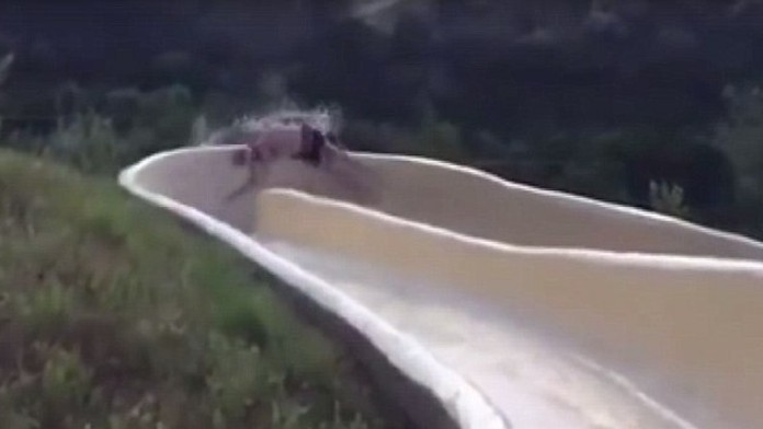 Nehoda na tobogáne. 