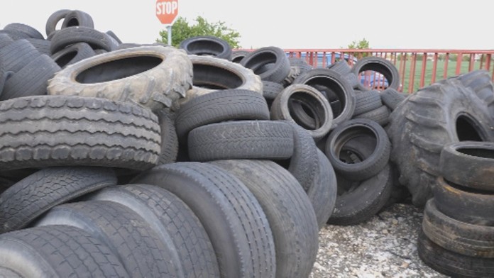 Harry Kane z Tottenhamu oslavuje postup do finále LM po dueli na pôde Ajaxu Amsterdam.