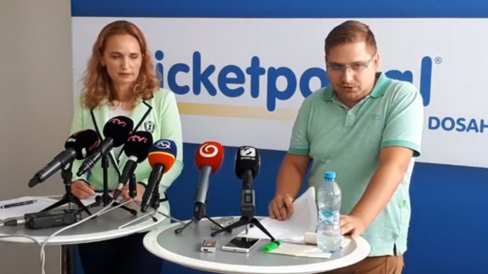 Zástupcovia spoločnosti Ticketportal Stanislava Šebeňová a Marek Bezák.