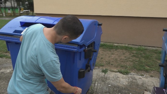 Zamknutý kontajner.